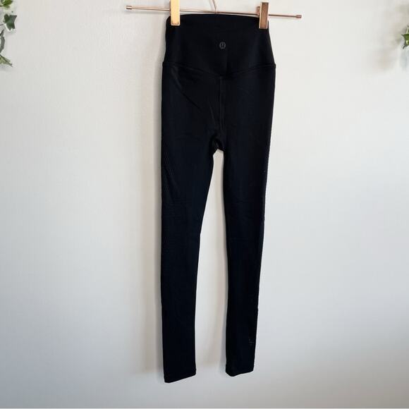 LULULEMON Reveal 7/8 Tight Leggings in Black Size 2 - Picture 3 of 8